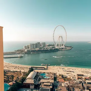 Отель Amwaj Rotana, Jumeirah -