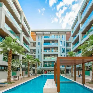 شقة Fam Living Walk - Opposite Walk Mall - 2a, دبي